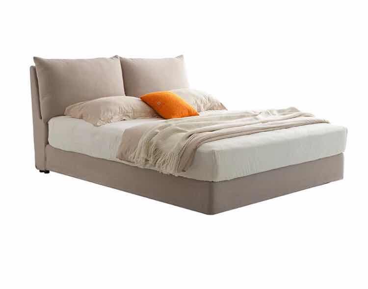 king size mattress and bed _ lohabour.jpg